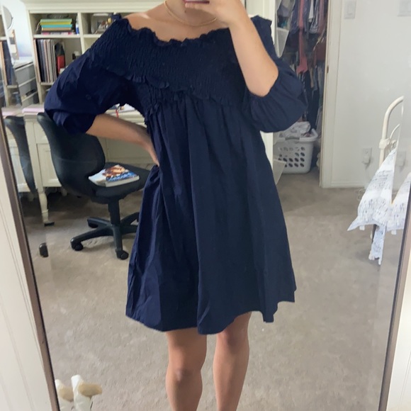 VASNA off the shoulder navy shift dress. - Picture 4 of 4